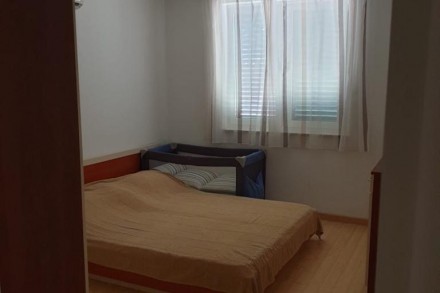 Wohnung in der Nähe von Novigrad 28